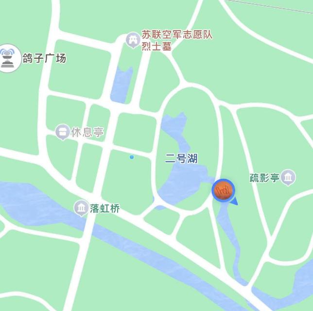 DƬ